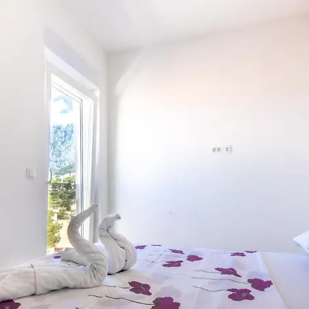 Perla Apartment *